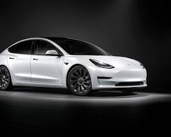 ТОП 20 кращих електрокарів %name Tesla Model 3