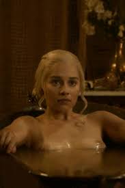 Gifs nude game of thrones – Banned Sex Tapes