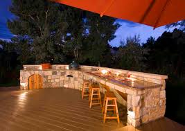 Outdoor Kitchen Bars Don T Have To Be