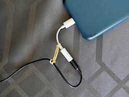 How To Keep Your Iphone S Headphone Adapter With Your Headphones At All Times Imore