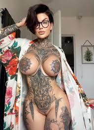 Hotchickswithtattoos