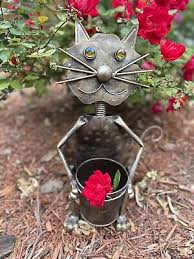 Folk Yard Art Welded Metal Rustic Cat