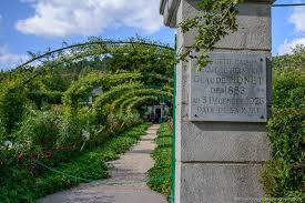 Monet S Gardens Giverny Day Trip From
