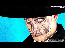 dead skull face using temporary tattoos