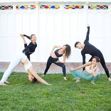 200 hour yoga teacher training summer