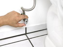 It doesn't matter where you find the water, whether it's from water bottles or a friendly neighbor who can lend you some of theirs. Draining A Toilet Tank Ifixit Repair Guide