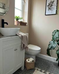 30 charming small bathroom vanity ideas