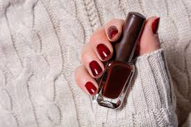 fall nail colors to try in 2023