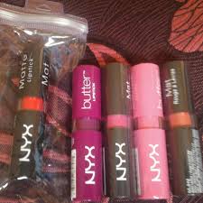 Shop for nyx butter gloss online at target. Nyx Matte Butter Lipstick With Free Lips Casing Shopee Malaysia