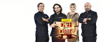 The jury consists of sorin bontea, florin dumitrescu and cătălin scărlătescu. Chefi La Cutite Sezonul 9 Episodul 42 Online 15 Decembrie 2020