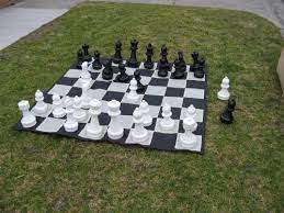 Garden Chess Set 30cm