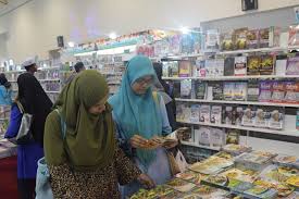 Menjadi pembantu koresponden malaysia bagi islam online, sebuah agensi berita antarabangsa yang beroperasi di dubai, dubai, emeriah emeriah arab arab bersatu. Neilsen Bookscan Bakal Memberi Manfaat Kepada Penerbit Dan Kedai Buku Di Malaysia Artikel Pts