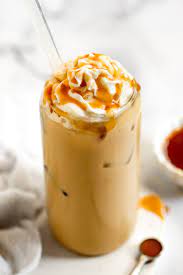how to make an iced caramel latte