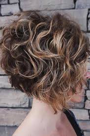 Shoulder length layered wavy bob picture. Pin On Haircuts For Curly Hair