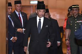 News of his passing was announced by pahang menteri besar datuk seri wan rosdy wan ismail. Pahang S Sultan Abdullah Sultan Ahmad Shah Elected Malaysia S New King Cnn