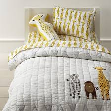 savanna toddler bedding giraffe