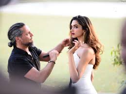 know how much bollywood makeup artists