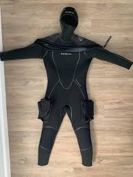 Sold Aqualung Solafx 8 7mm Semi Dry With Xs Scuba