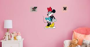 Classic Minnie Mouse Officially
