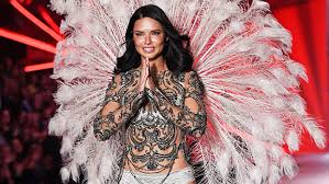 adriana lima is retiring as victoria s