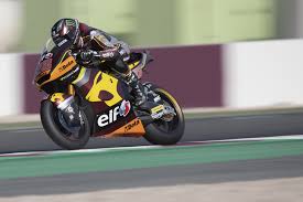And because this moto2 bike so it might look small even with a typical 250cc motorbike. Qhwujfirz6m64m