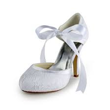 Le scarpe da sposa monroe sono un esempio di pumps dolci e classiche per il giorno più bello: Scarpe Da Sposa Pizzo Scarpe Donna Economici Online Ricici Com