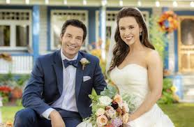 While planning an annual christmas party, peyton is forced together with ben to care for a friend's daughter. Hallmark Channel All Of My Heart The Wedding Premiere See Cast Trailer Movie Couples Lacey Chabert Hallmark Holiday Movies