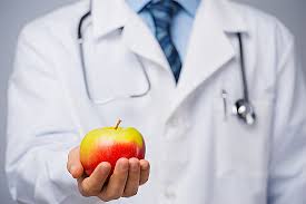 An apple a day may not keep the doctor away, but it's a healthy choice anyway - Harvard Health