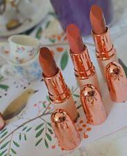 makeup revolution lipstick atomic make