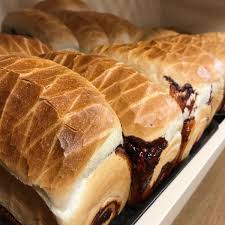 They offer fresh bread, cakes, sandwiches, rolls, pastries, and sausage rolls. Gardners Bakery Gardnersbakery Twitter