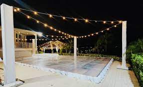 pool cover als clear dance floor