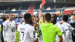 Go on our website and discover everything about your team. Paris St Germain 0 1 Lille Neymar Sent Off As Lille Return To Ligue 1 Summit Bbc Sport