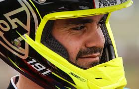Roberto Castro es campeón del motocross en Guatemala - roberto