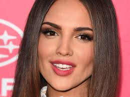 Eiza gonzález reyna is a mexican actress and singer. Eiza Gonzalez Before And After The Skincare Edit