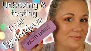 pastel lights eyeshadow palette