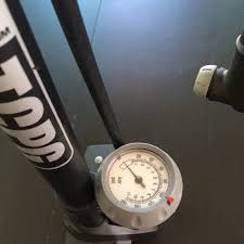 bike floor pump used serfas tcpg