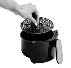 The copper chef airfryer surrounds your food with a whirlwind of turbo cyclonic air instead of butter, oil, or lard. 2