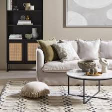 how to decorate a small living room 10
