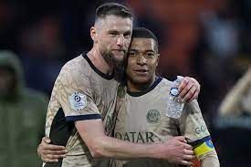 https://gazette.com/ap/sports/mbappe-nets-twice-in-4-1-win-over-lorient-to-put-psg-on-the-verge/article_8ba31e6d-9b49-539e-a509-f6a2a4b1006c.html gambar png