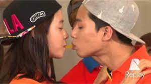 Song ji hyo did not have a jacket like other members in running man? Pepero Game Song Jihyo X Park Seojoon Running Man Eps 198 Youtube