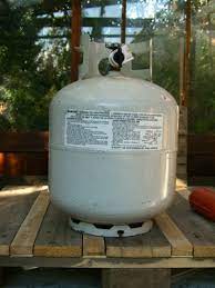 hook up a propane tank to a house