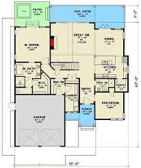4 Bed House Plan With Great Back Yard