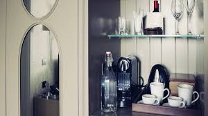 13 Hotel Mini Bar Ideas That Actually Appeal to Guests | Cvent Blog