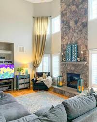 Family Room Ideas With Tvs