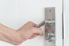 Blog - How To Fix A Door That Won't Stay Open Or Closed
