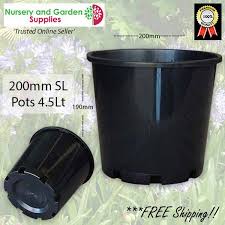 200mm Plastic Plant Pot 8 D20cm X