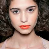 what-do-you-wear-orange-lipstick-with