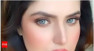 zareen khan stuns with blue eyes
