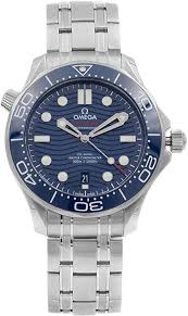 In the 1990s the seamaster's popularity skyrocketed after it became the official watch of james bond. Omega Seamaster Diver 300m Steel Blue Dial Men S Watch 210 30 42 20 03 001 Amazon De Uhren