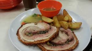 Be prepared for the long queue di yut kee. Roast Pork Picture Of Yut Kee Kuala Lumpur Tripadvisor